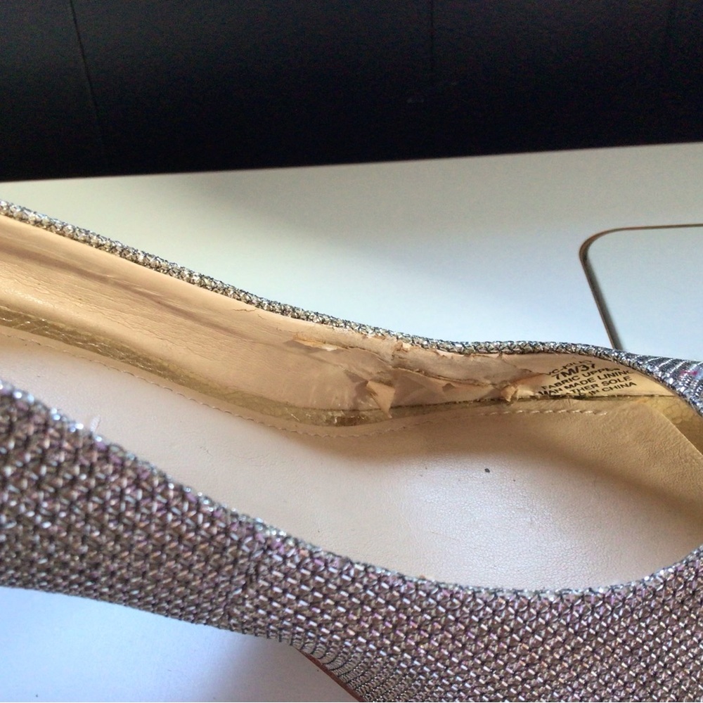 Vince Camuto size 7 - Picture 12 of 15